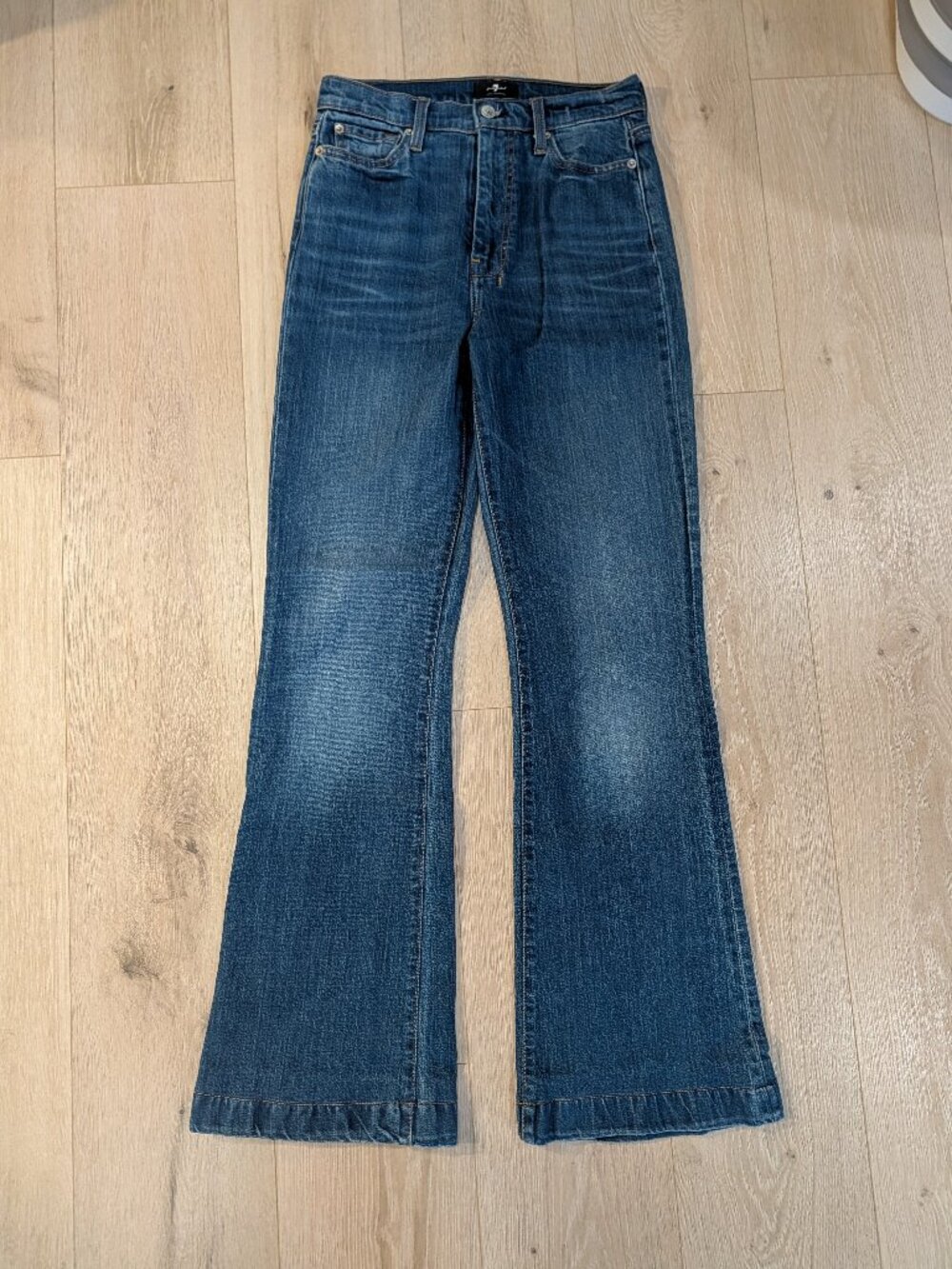 7 For All Mankind Ultra High Rise Dojo Flare Jeans Size 26